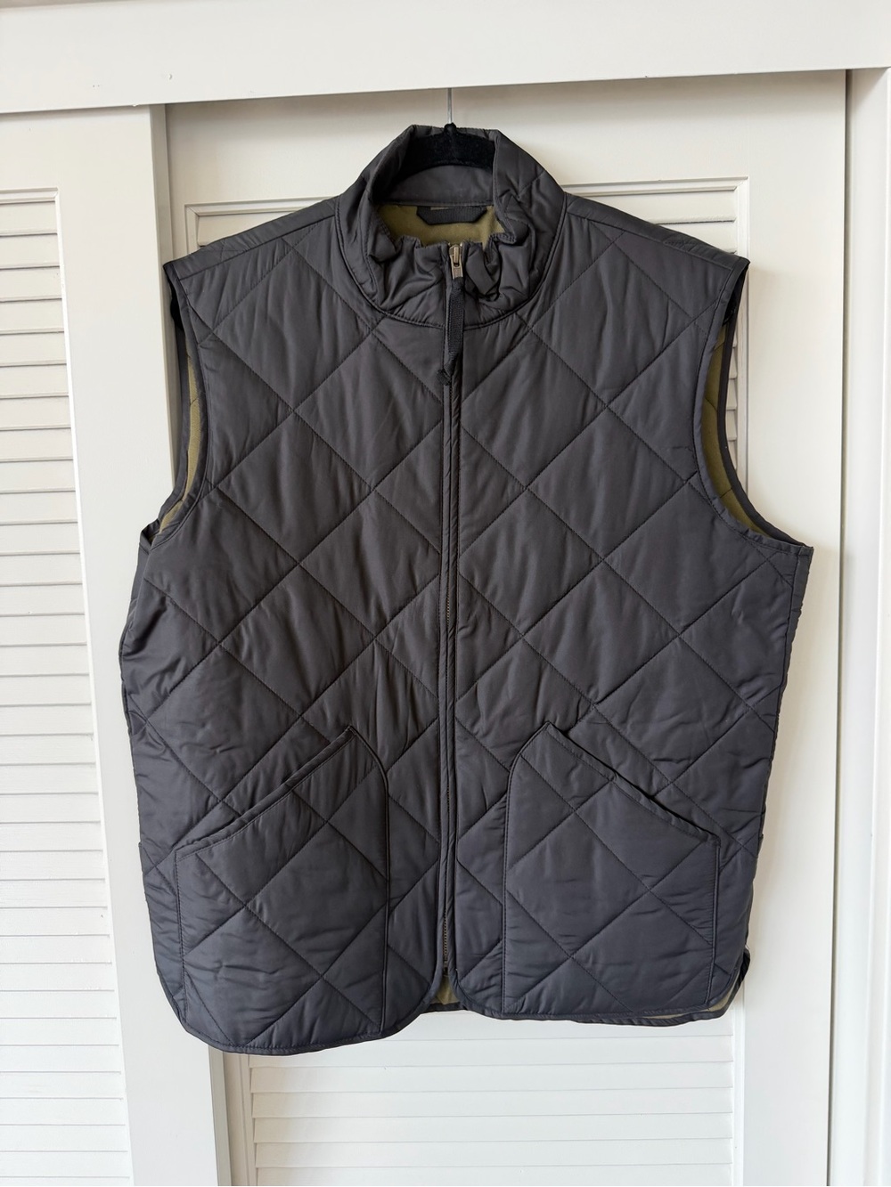 J. Crew Quilted Gray Sleeveless Puffer Vest